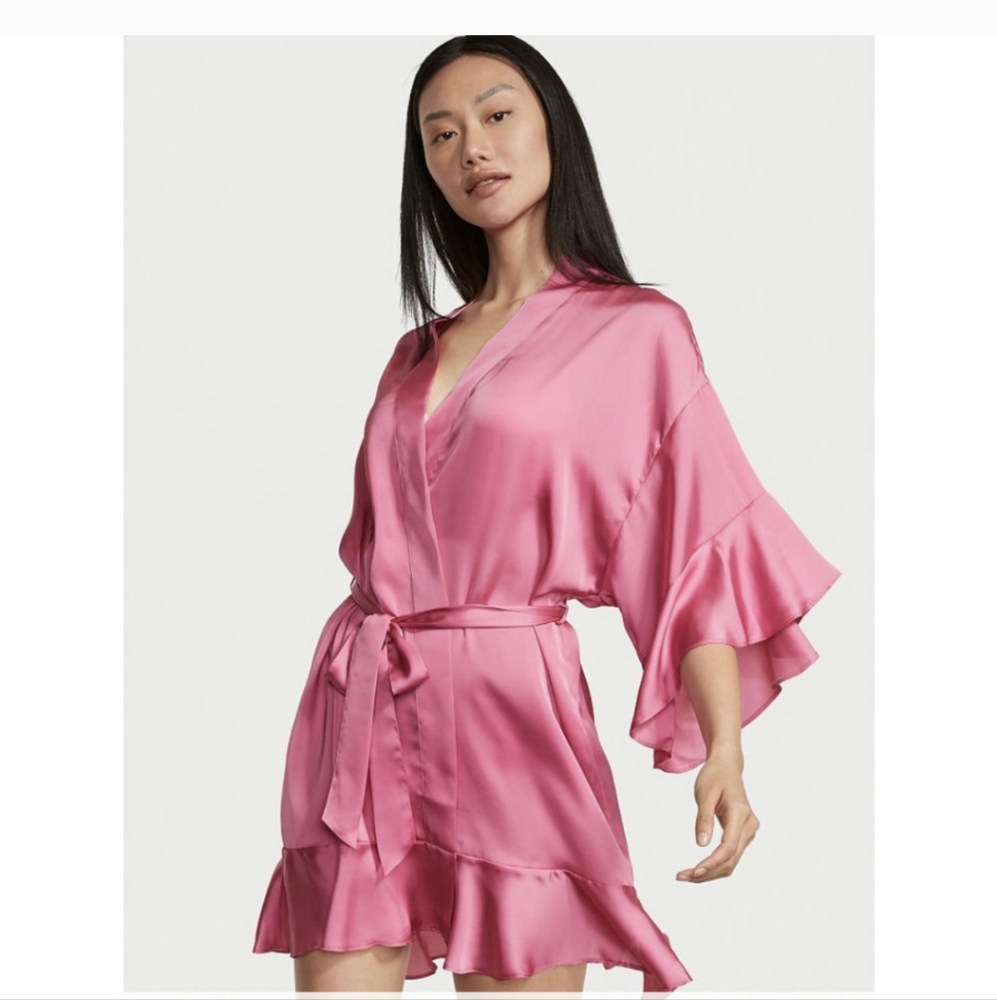 Victorias Secret Pink silk robe